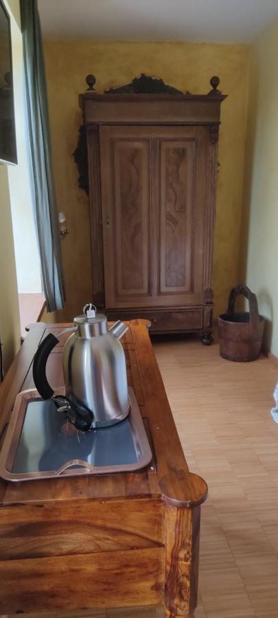 Lindenhof Chezartistes Hotell Loose Eksteriør bilde