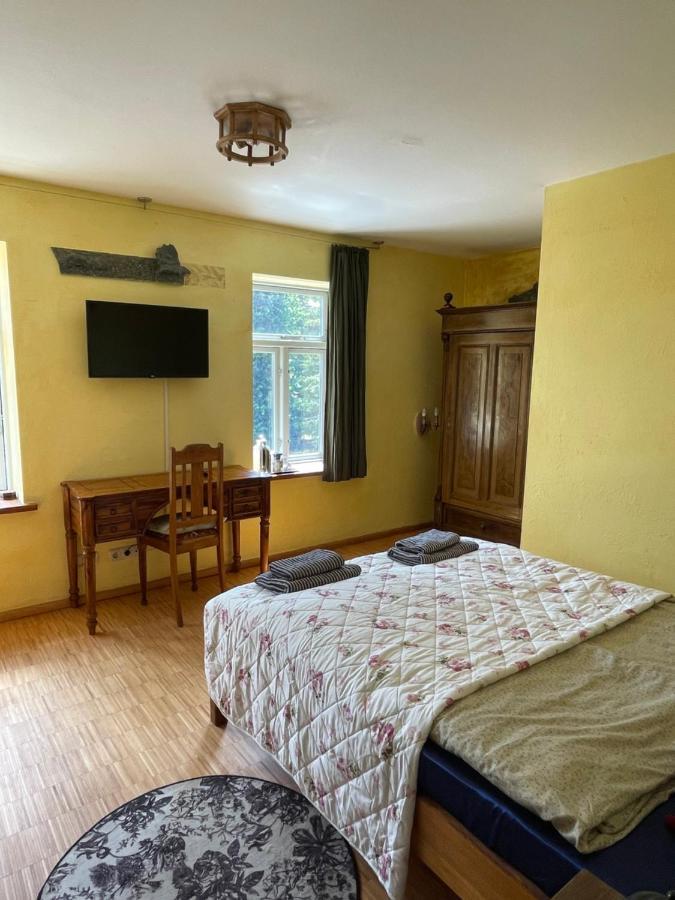 Lindenhof Chezartistes Hotell Loose Eksteriør bilde