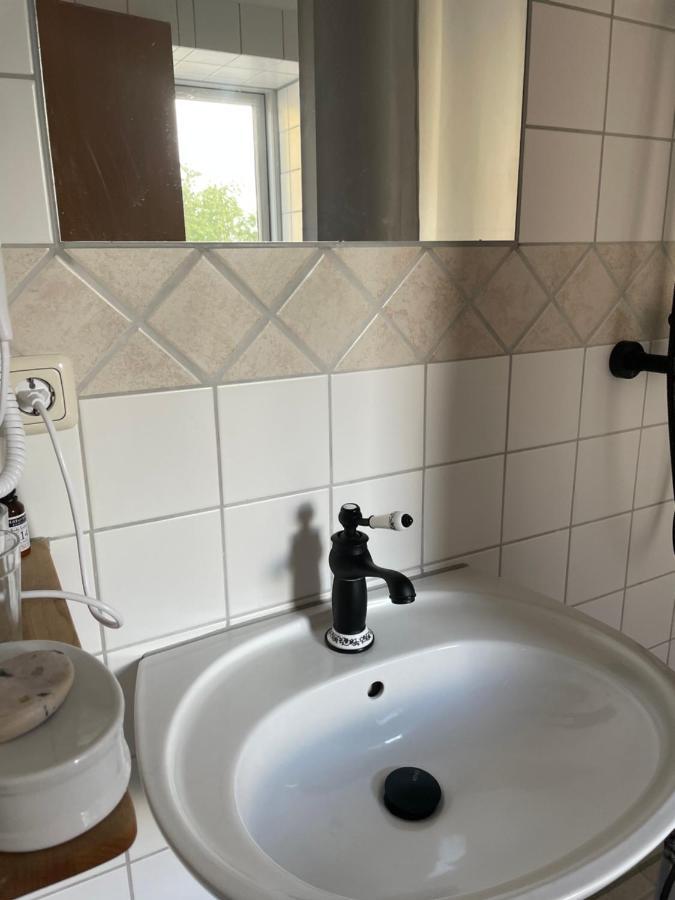 Lindenhof Chezartistes Hotell Loose Eksteriør bilde