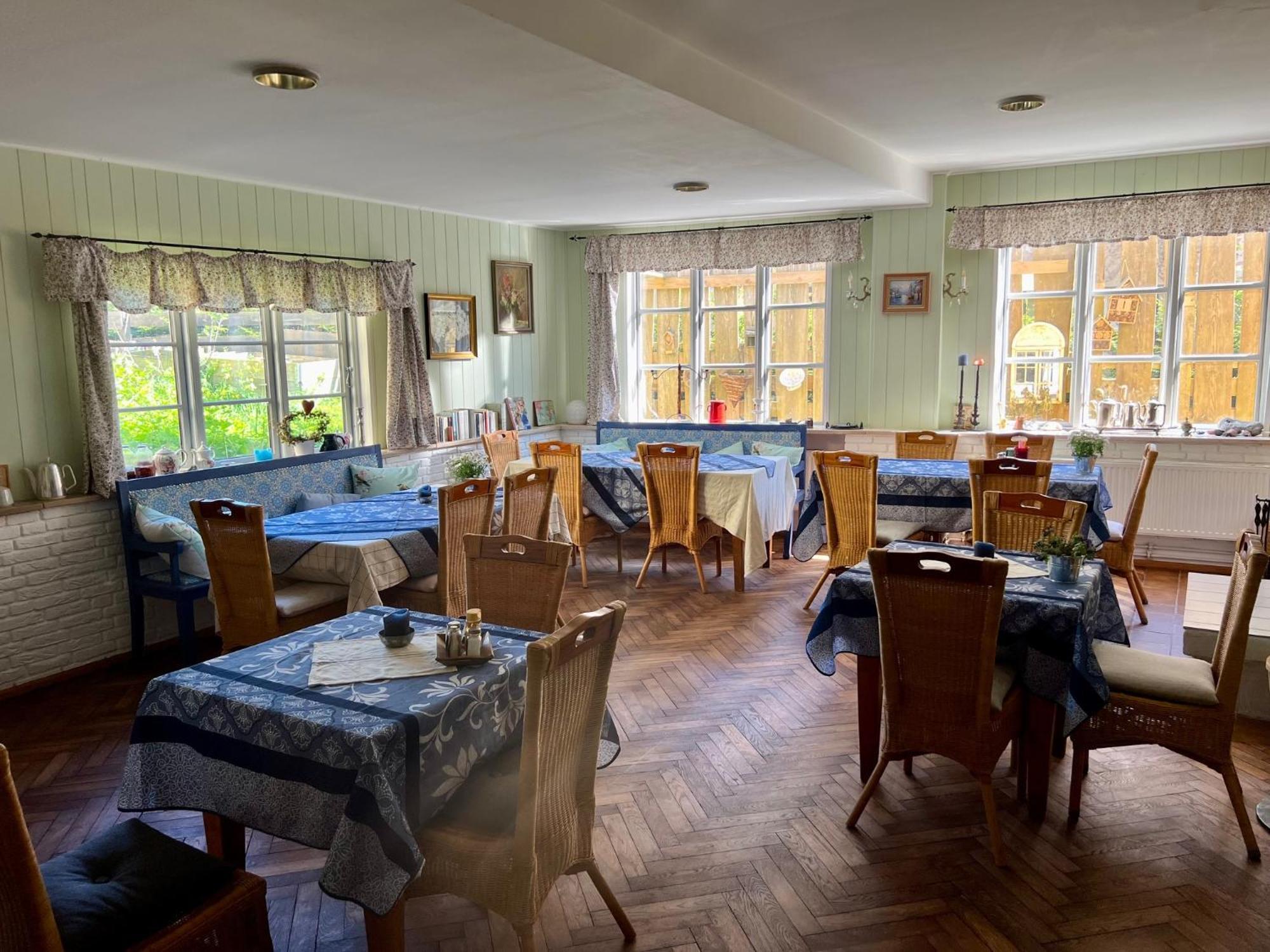 Lindenhof Chezartistes Hotell Loose Eksteriør bilde